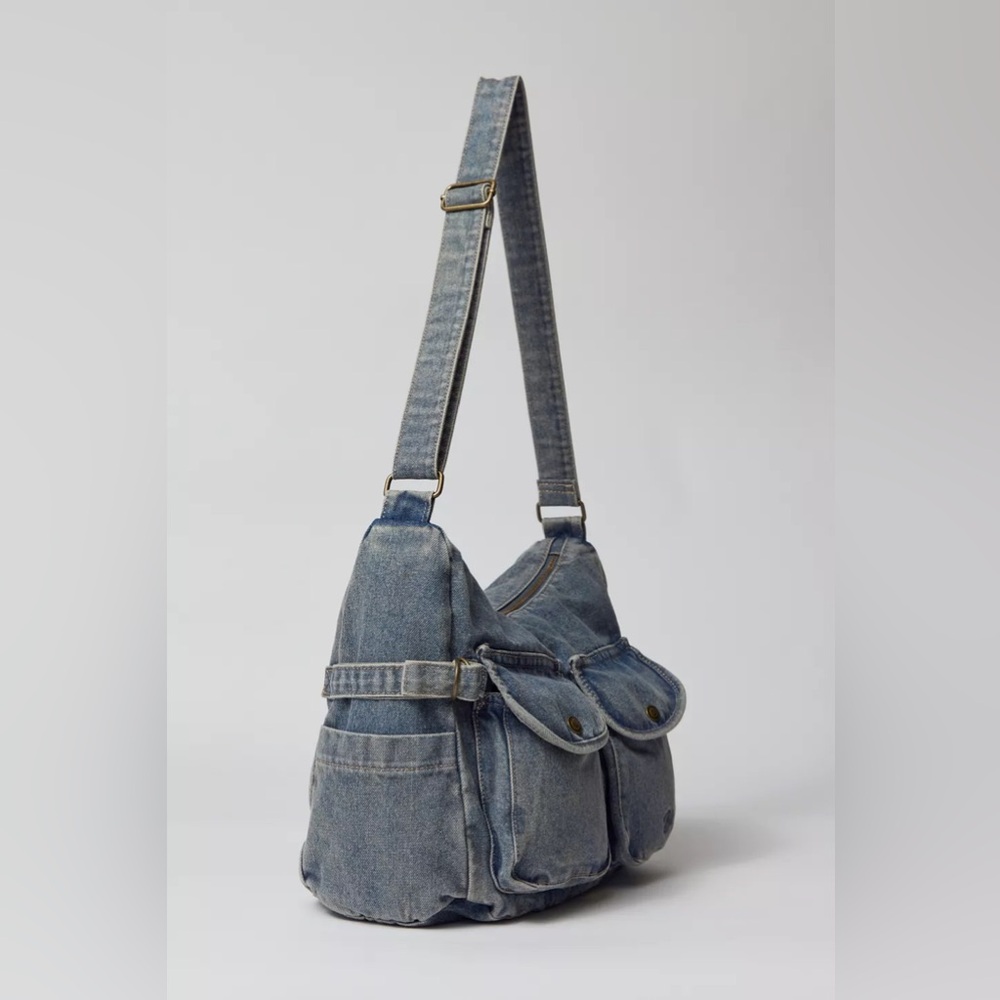 BDG Urban Outfitters Denim Crossbody Bag Blue Wash Y2K Cargo Utility Hobo Purse - Picture 4 of 6